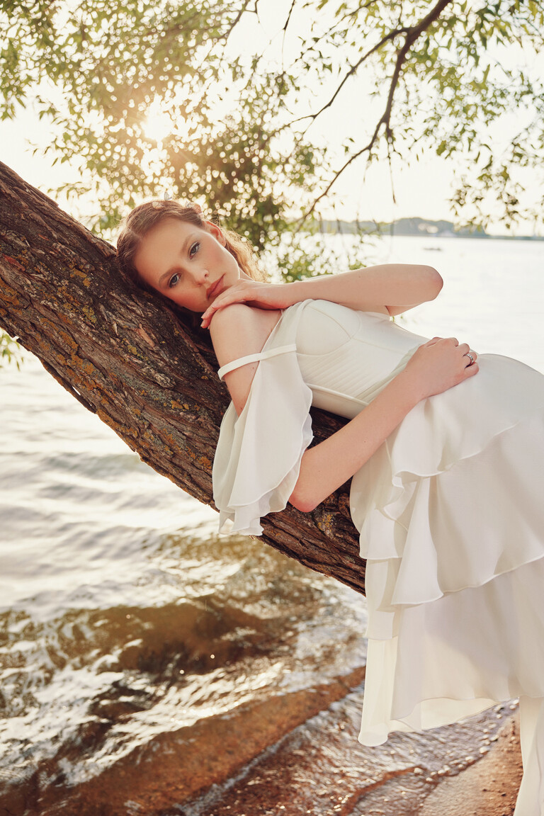 Sia off-white A-line dress featuring corset boning channels and delicate shoulder straps