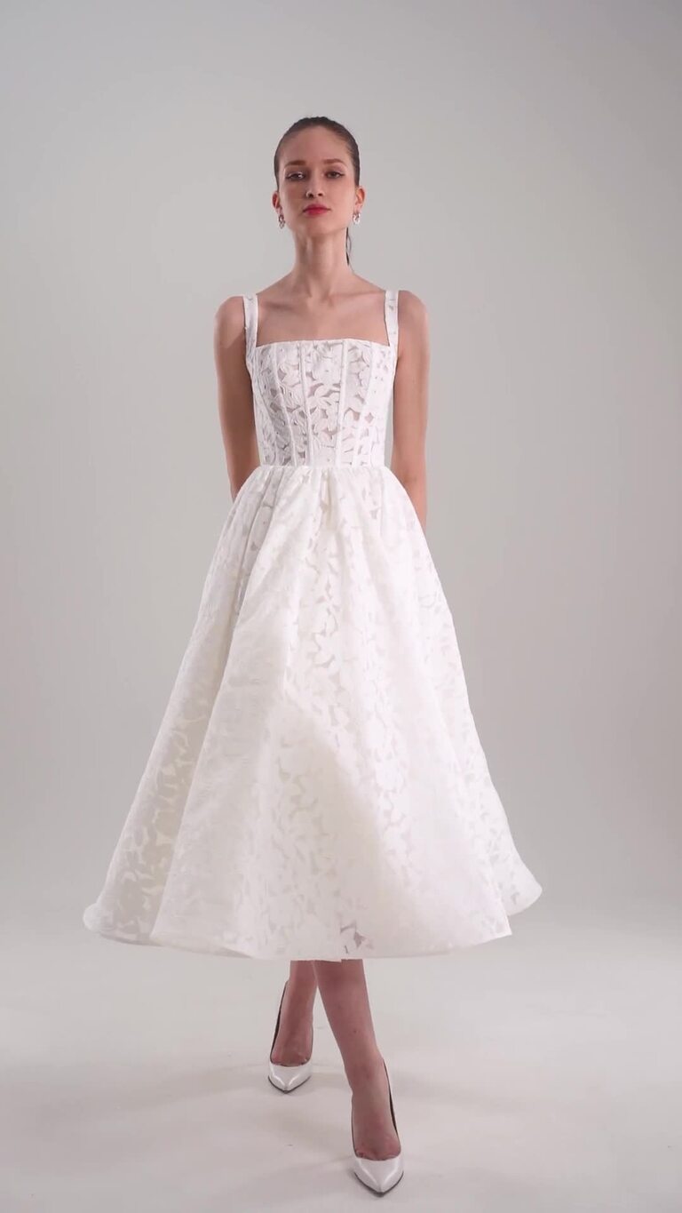 Ruta midi preview video # 10 Ruta Midi Floral Lace Tea-Length Wedding Dress