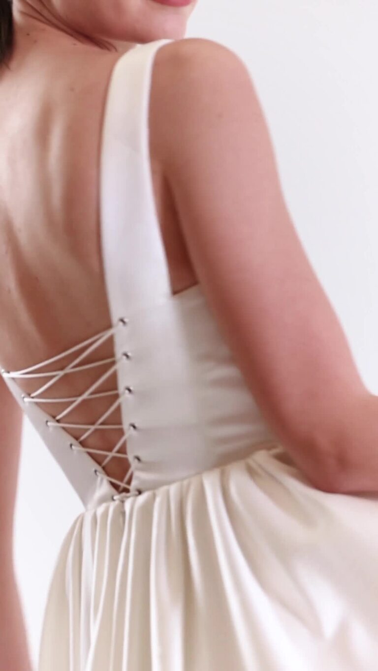 Barbara Minimalist Satin A-Line Wedding Dress with Pockets