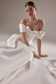 Fly preview photo # 9 Minimalist off-the-shoulder ball gown Fly preview photo # 9