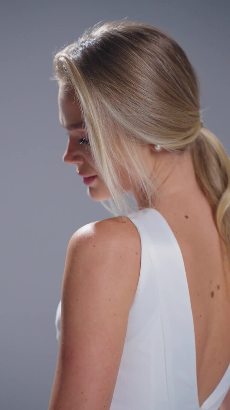 Filici midi preview video # 2 Filici Minimalist Midi Wedding Dress